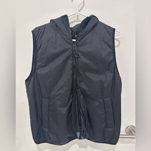 Hyba Packable Hooded Vest – Black – Size M – Like New